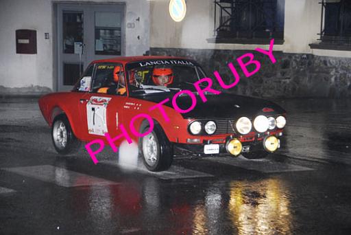 70 (3) copia.jpg
